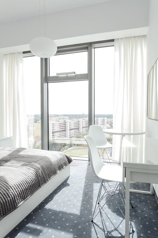 Platinum Sky Apartamento Wrocław Quarto foto